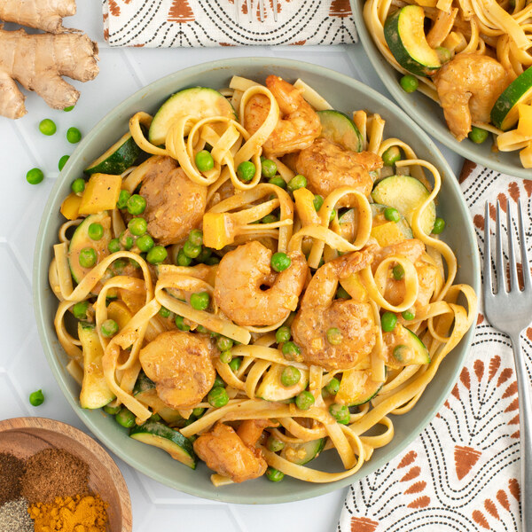 Shrimp Fettuccine with "Tikka Masala" Sauce, Zucchini, Peppers & Peas
