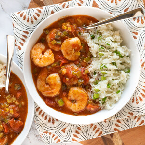 Shrimp, Bell Pepper & Tomato Gumbo with Green Onion Rice