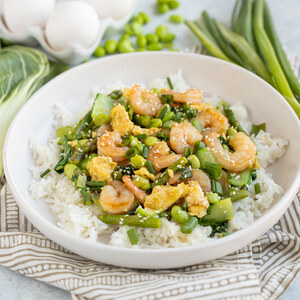 Sesame Shrimp Stir-Fry with Egg, Asparagus, Bok Choy, Edamame & Rice